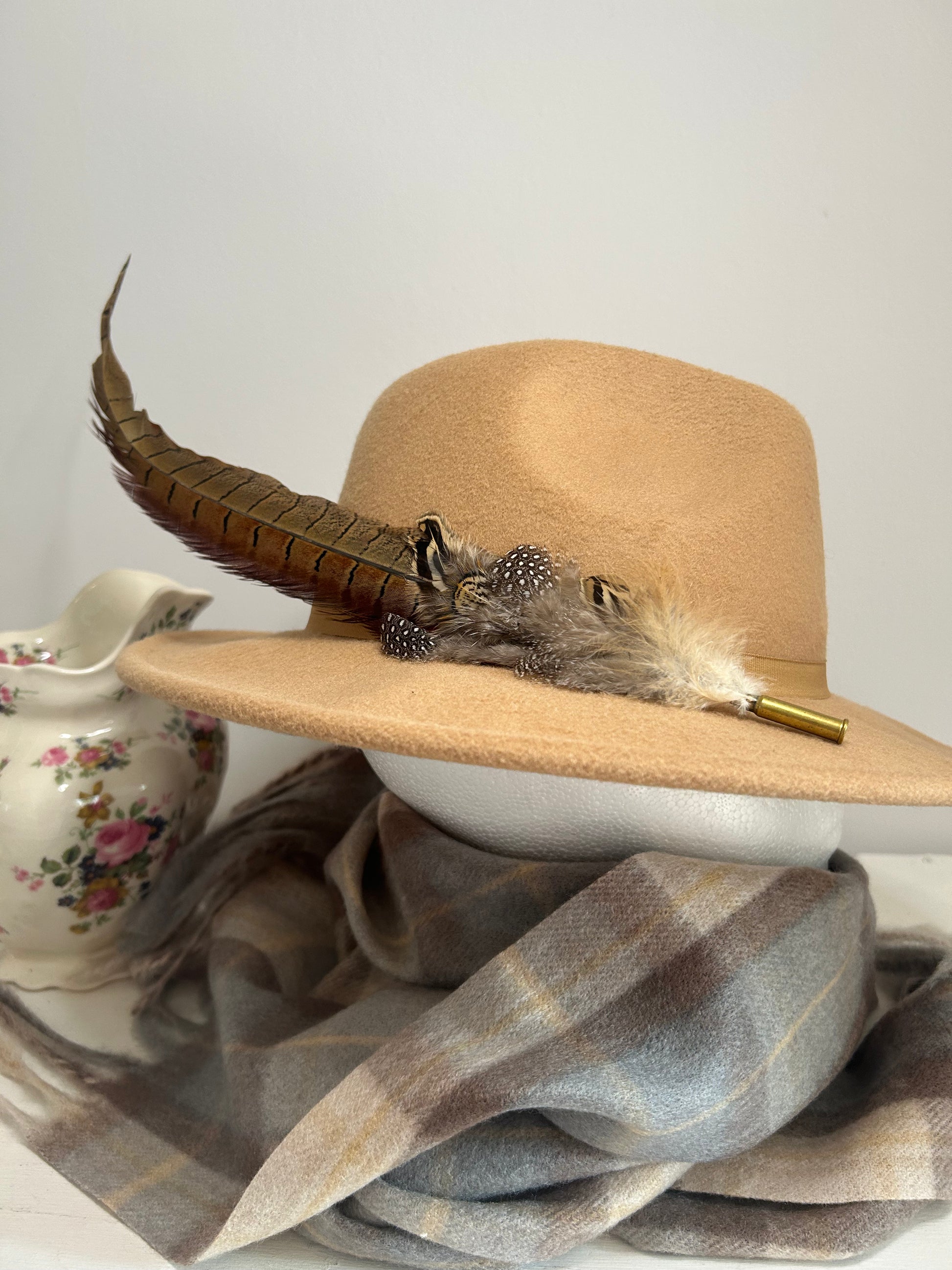 HAT BROOCH - LARGE