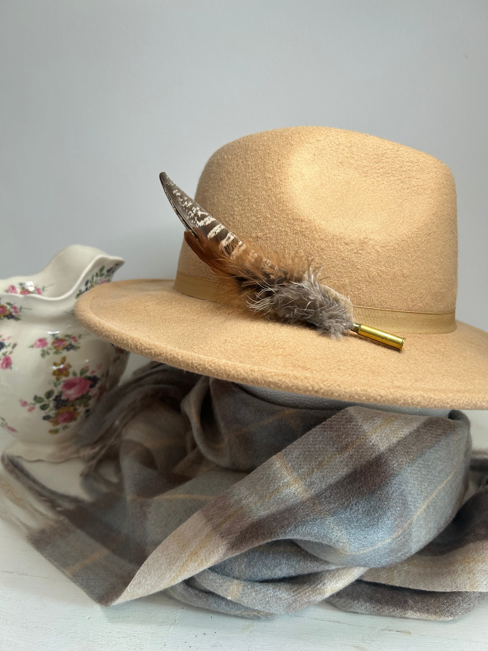 HAT BROOCH - LARGE