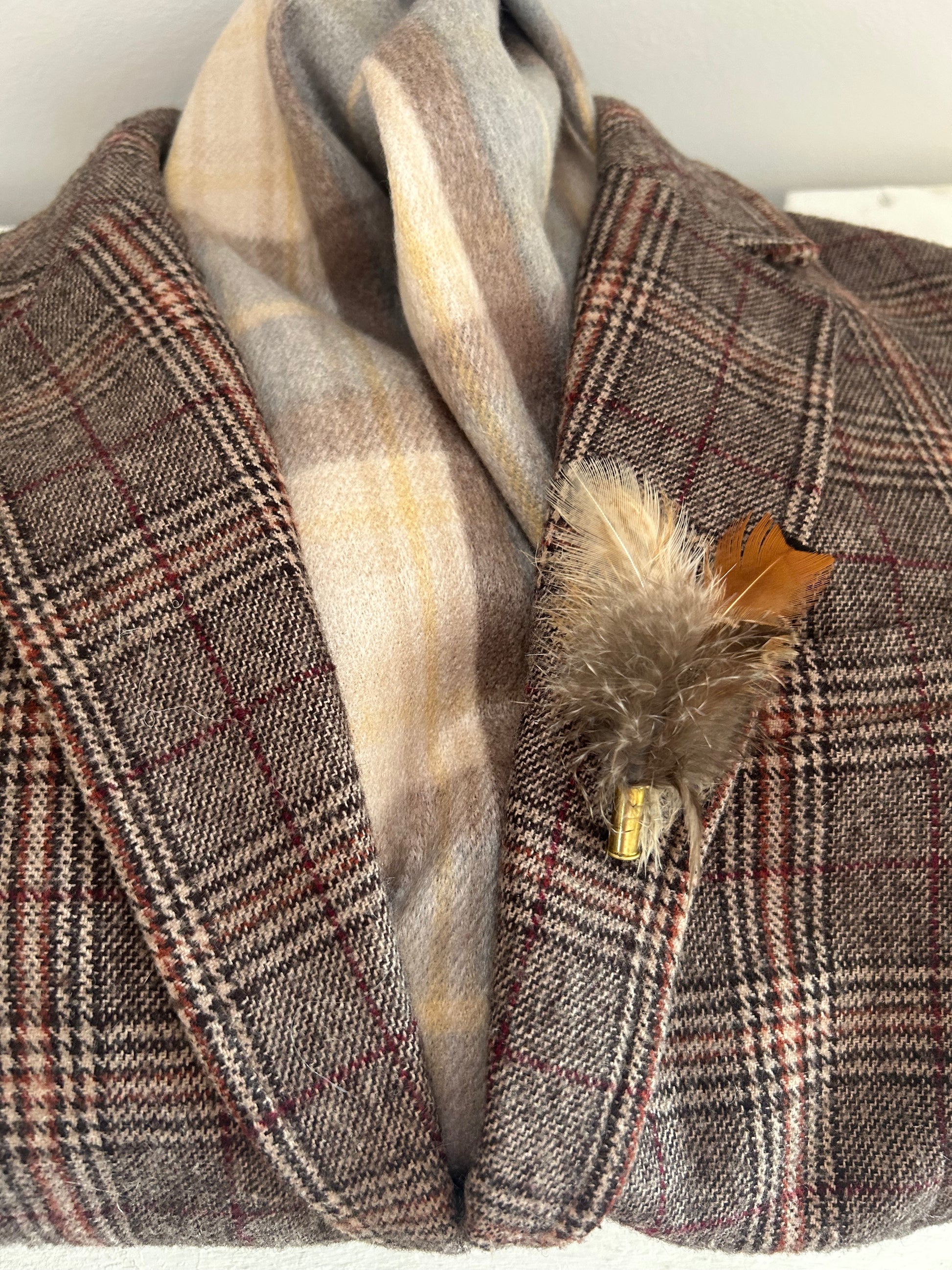 JACKET BROOCH - SMALL